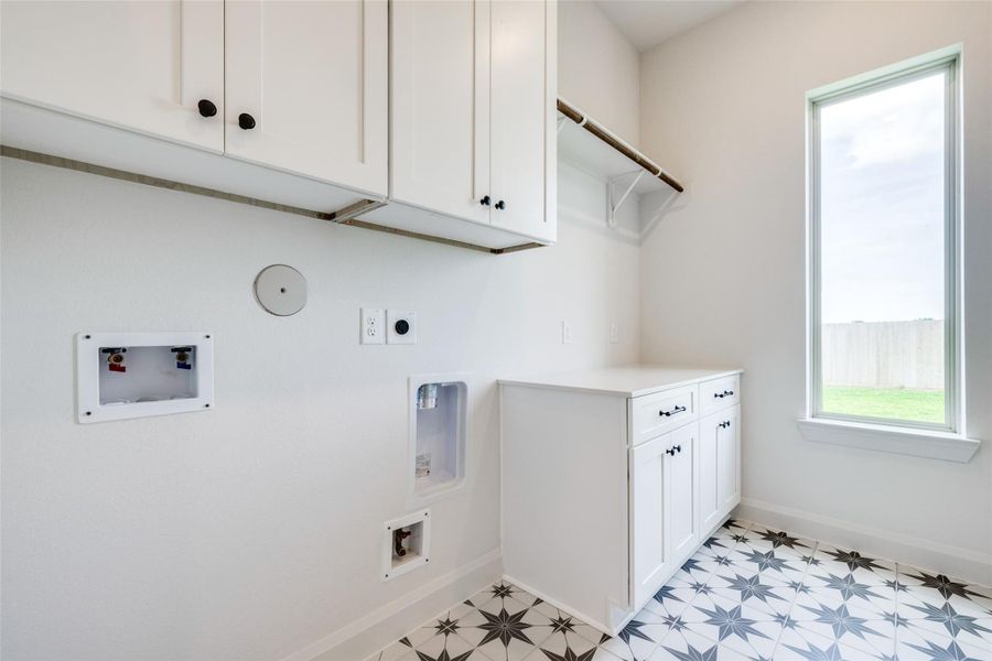 Image 33 of a home in .
