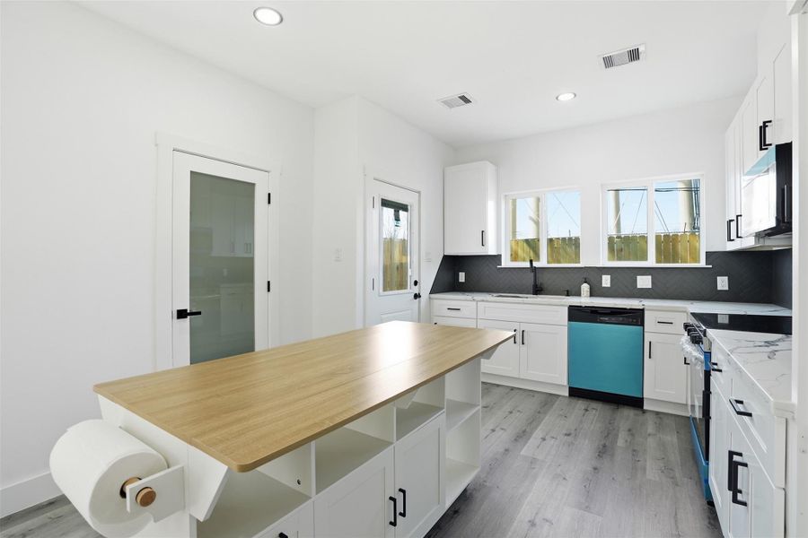Furnished interior view inside a new home in , La Porte (Image 4).