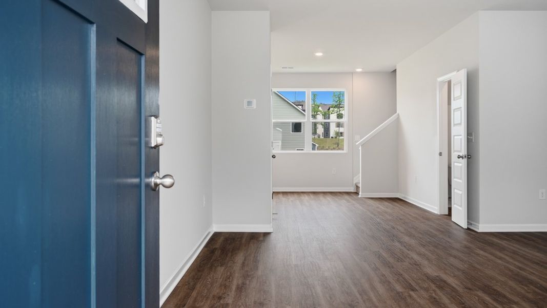 Spacious, unfurnished interior of a new home in Willowbrook, Winder (Image 12).