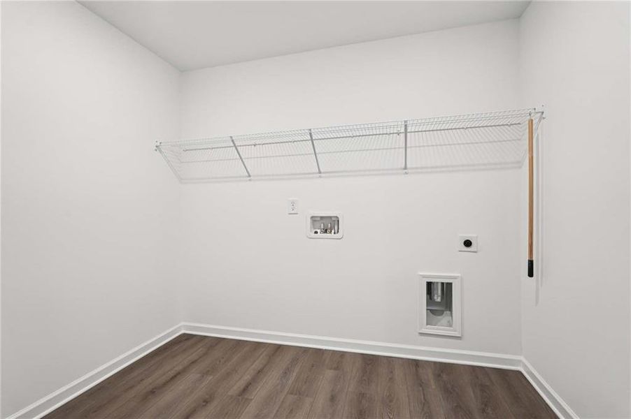 Spacious, unfurnished interior of a new home in Arbors at Richland Creek, Buford (Image 31).