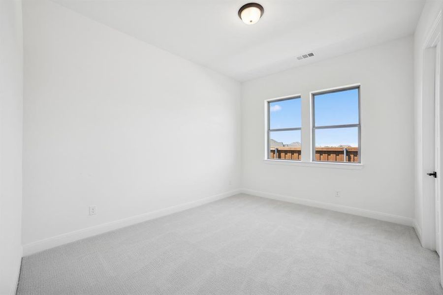 Spacious, unfurnished interior of a new home in Terraces – Estates, Rockwall (Image 23).