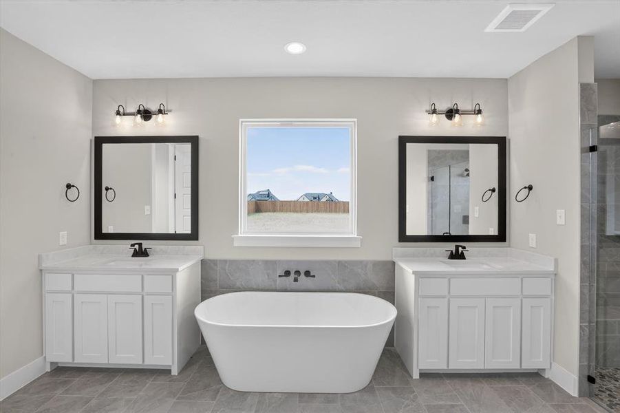 Furnished interior view inside a new home in Coyote Crossing, Godley (Image 14). Furnished interior view inside a new home in Coyote Crossing, Godley (Image 14).