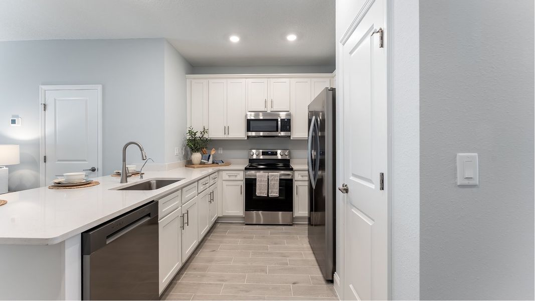 Emerald Isles Mia Kitchen 6of8 F1