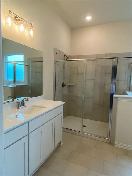 Furnished interior view inside a new home in Hillview Addition, Decatur (Image 7).