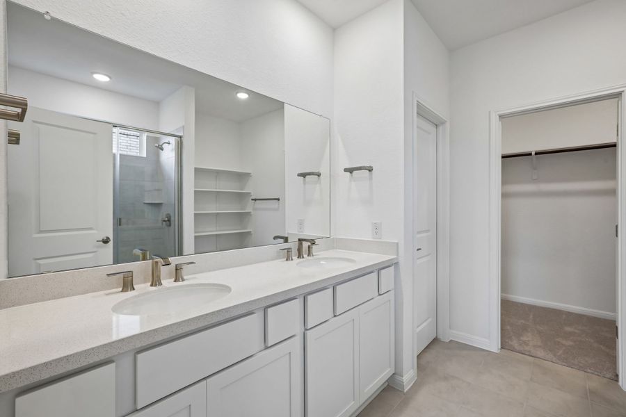 Furnished interior view inside a new home in Lisso, Pflugerville (Image 8).