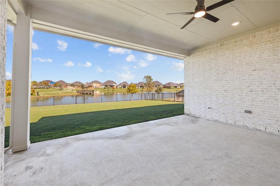 Texas sized patio with gas line stub out and TV plug