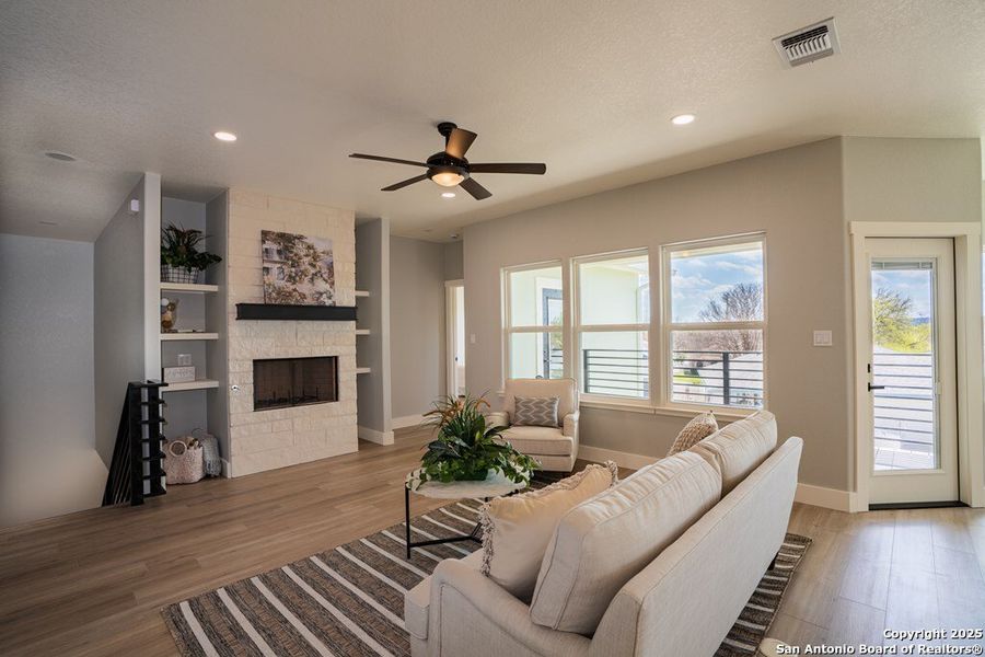 Furnished interior view inside a new home in , Kerrville (Image 11).