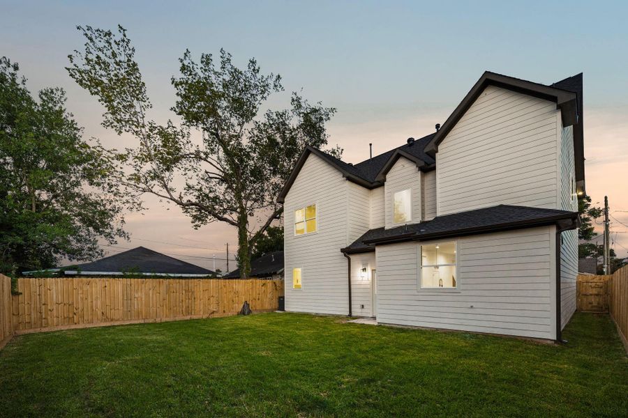 Front exterior of a new home in , Houston, TX, highlighting curb appeal (Image 20). Front exterior of a new home in , Houston, TX, highlighting curb appeal (Image 20).