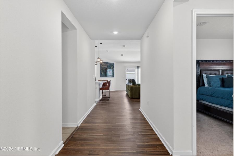 Spacious, unfurnished interior of a new home in , Jacksonville (Image 23).