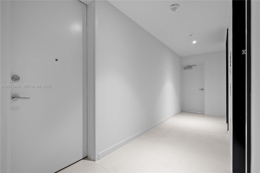 Spacious, unfurnished interior of a new home in , Miami (Image 17).