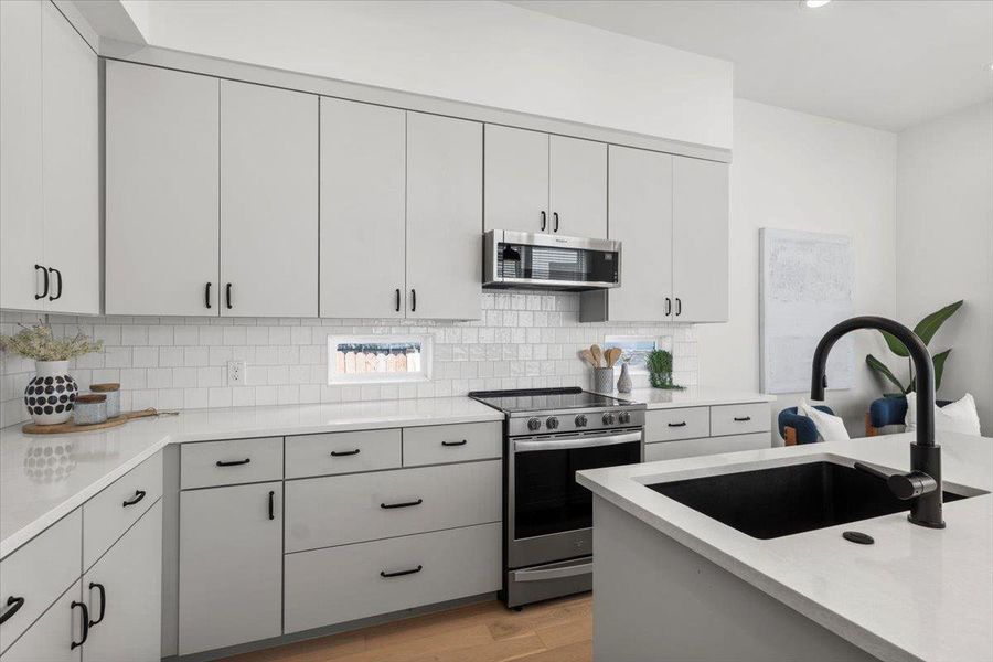 Furnished interior view inside a new home in , Austin (Image 29). Furnished interior view inside a new home in , Austin (Image 29).