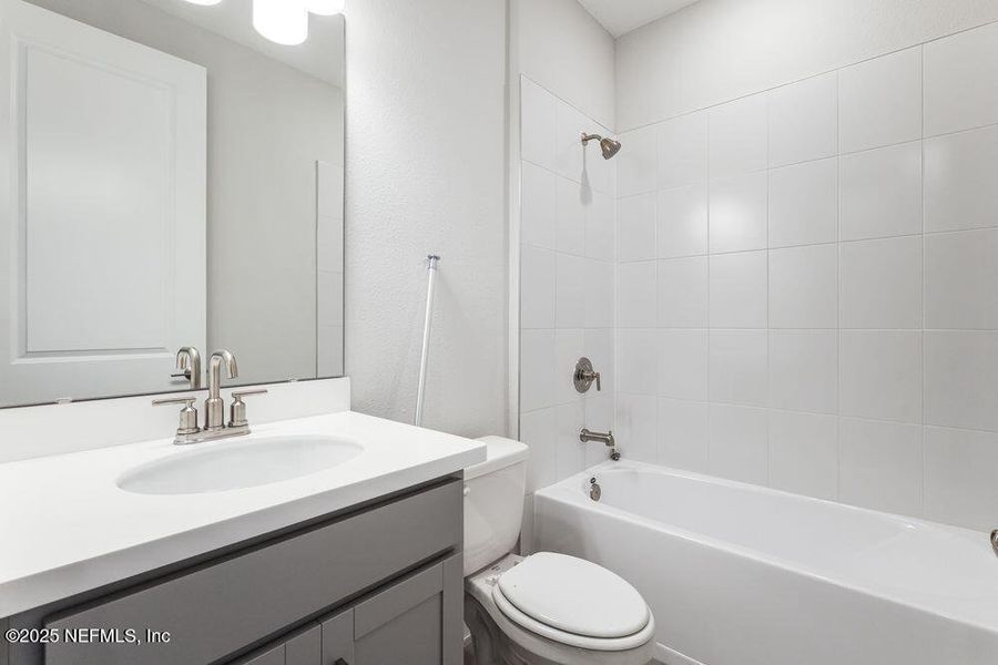 Furnished interior view inside a new home in Colbert Landings, Palm Coast (Image 7).