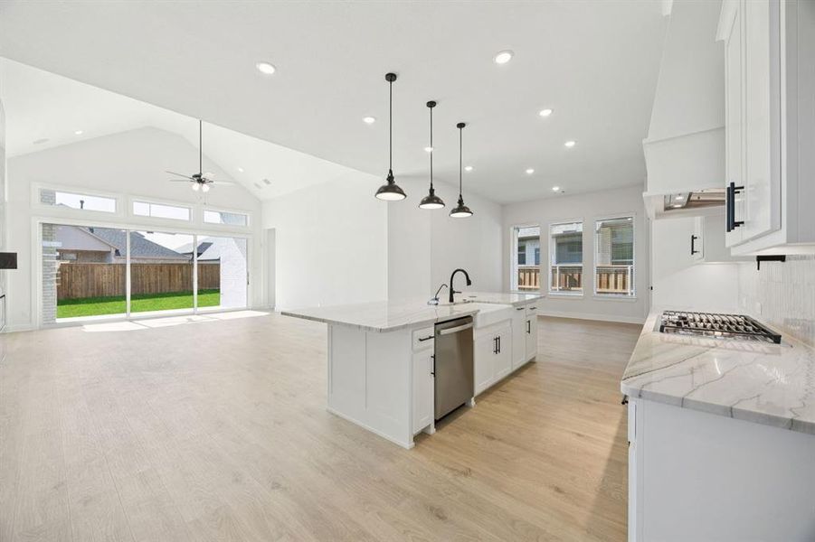 26-325Bay_026 26-325Bay_026