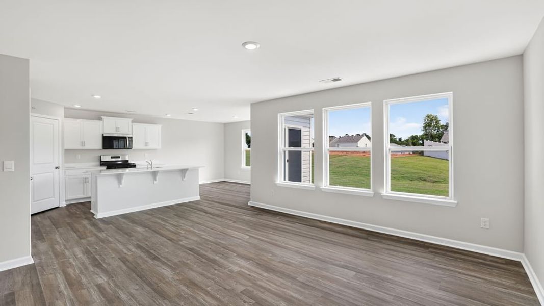 Spacious, unfurnished interior of a new home in Harper Ridge, Roebuck (Image 20).