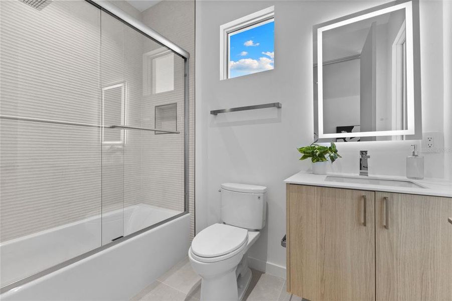 Furnished interior view inside a new home in , St. Petersburg (Image 10).