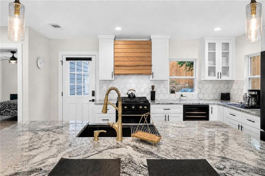 Furnished interior view inside a new home in , Atlanta (Image 12).