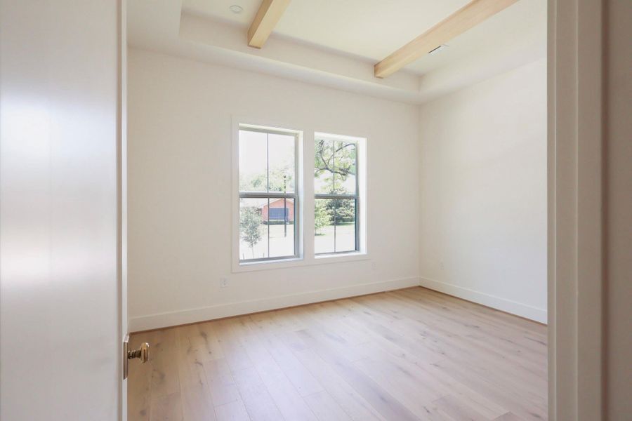 Spacious, unfurnished interior of a new home in , Houston (Image 25). Spacious, unfurnished interior of a new home in , Houston (Image 25).