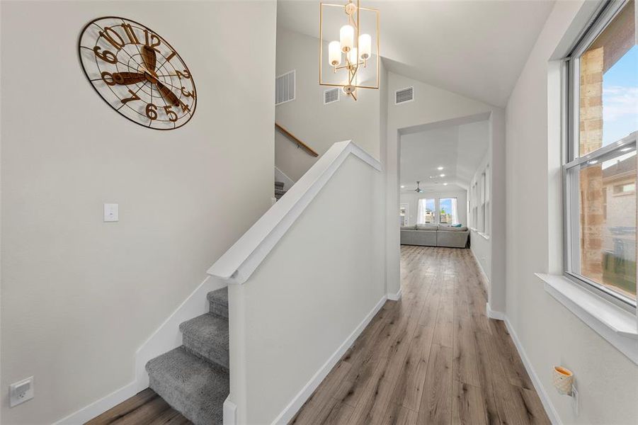 Welcome to your beautiful bright entryway! Welcome to your beautiful bright entryway!