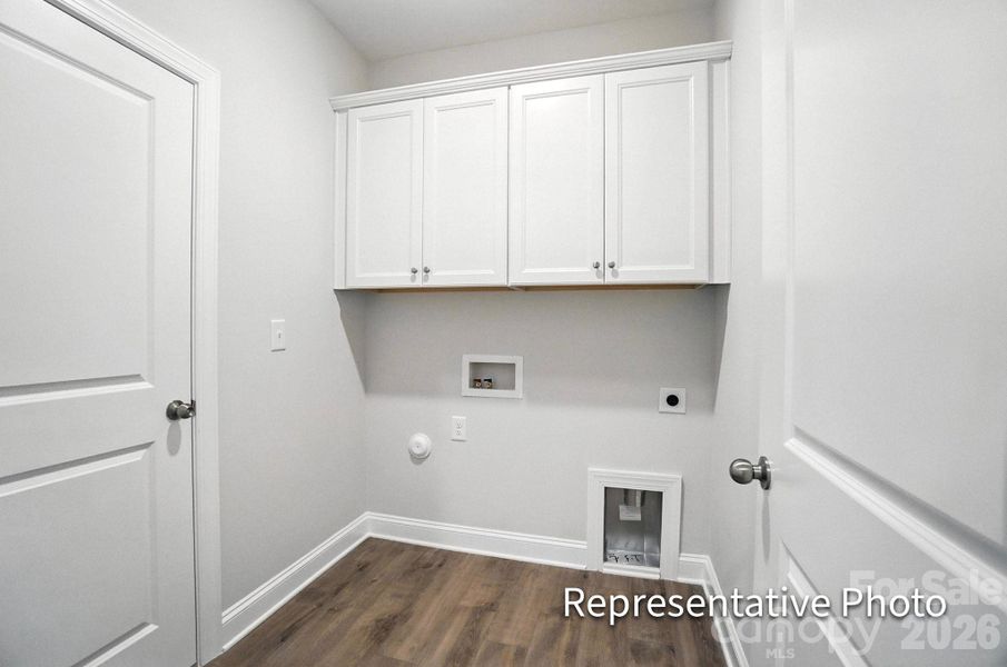 Spacious, unfurnished interior of a new home in Waterford Commons, Rock Hill (Image 10).