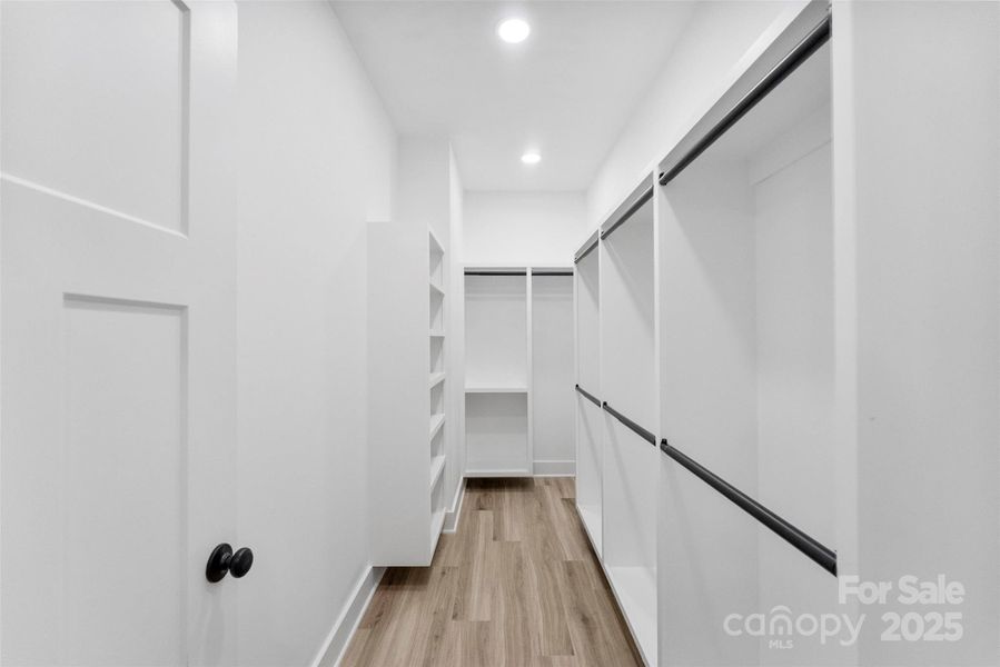 Walk-in primary closet