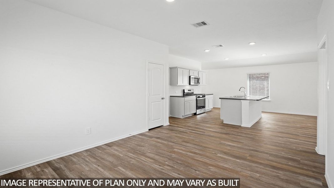 Representative unfurnished interior of a home built from the Olivia by D.R. Horton in Venetian Pines, Conroe (Image 19). Representative unfurnished interior of a home built from the Olivia by D.R. Horton in Venetian Pines, Conroe (Image 19).