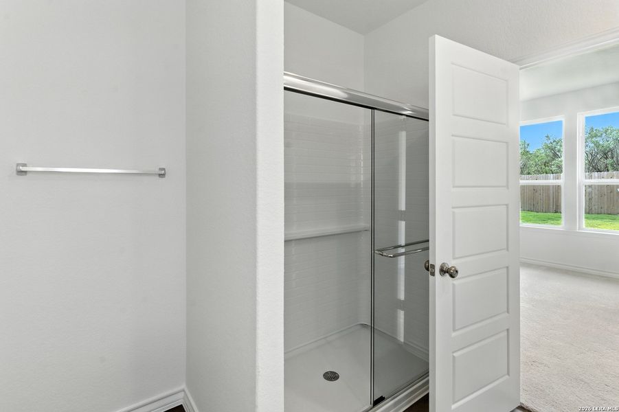 Furnished interior view inside a new home in Horizon Ridge, San Antonio (Image 8). Furnished interior view inside a new home in Horizon Ridge, San Antonio (Image 8).