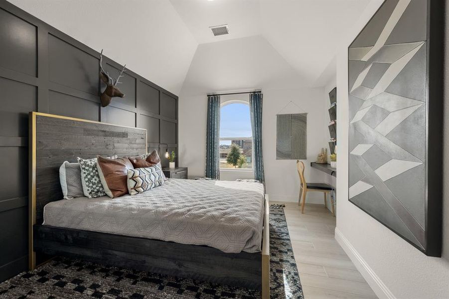 613 Majestic Oak- Bedroom-1