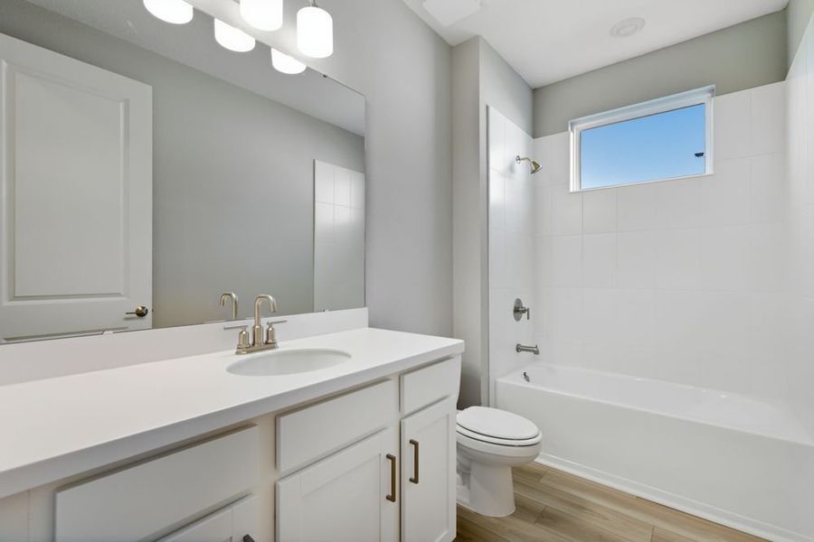 Furnished interior view inside a new home in Headwaters at Lofton Creek, Yulee (Image 8).