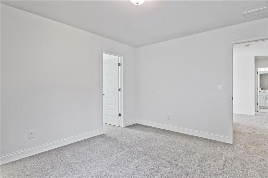 Spacious, unfurnished interior of a new home in Clark Farms, Flowery Branch (Image 22). Spacious, unfurnished interior of a new home in Clark Farms, Flowery Branch (Image 22).