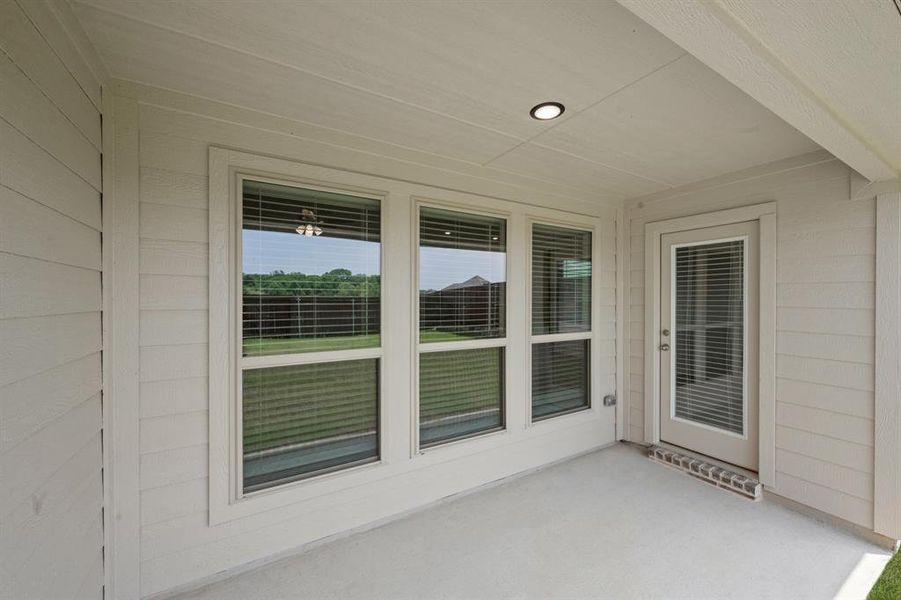 1176 Oak spring- Back-1