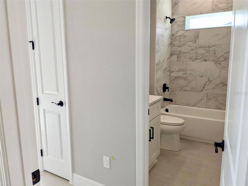 Furnished interior view inside a new home in , Sebring (Image 10).