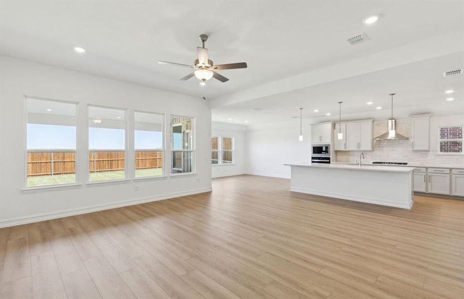 Open concept throughout main Open concept throughout main