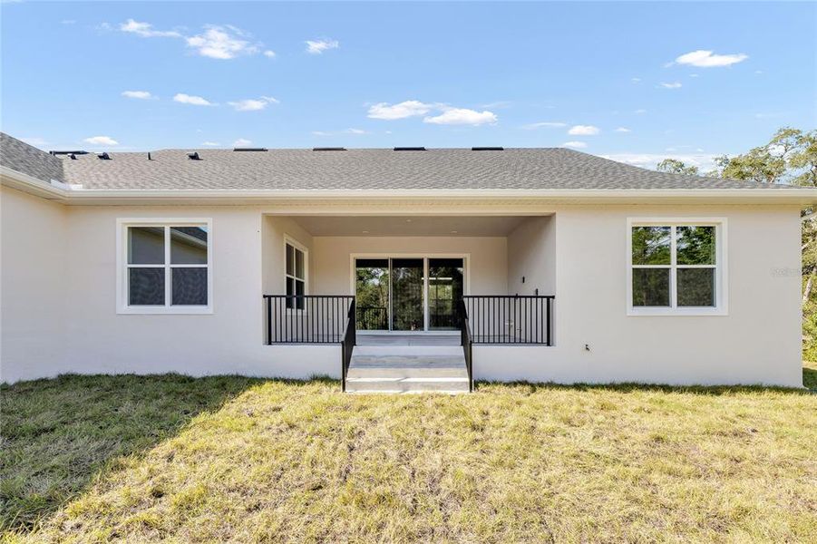Exterior details and patio area of a home in , Debary (Image 35).