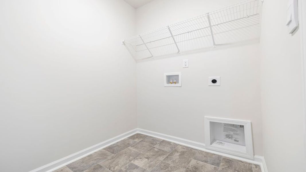 Spacious, unfurnished interior of a new home in Harrier Point, Woodruff (Image 30).