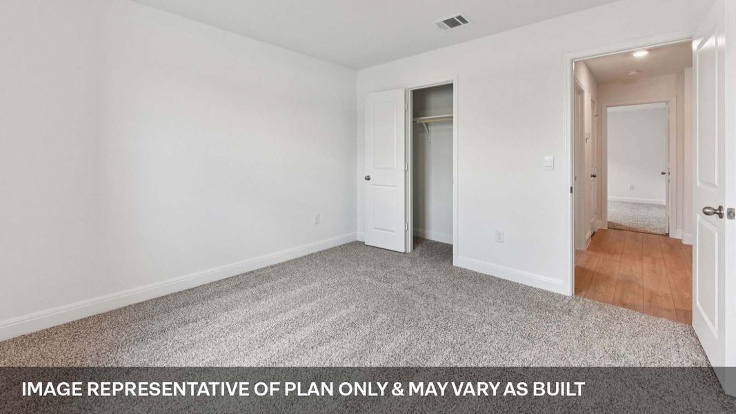 Representative unfurnished interior of a home built from the The Fairfield by D.R. Horton in Riverview, Georgetown (Image 32).