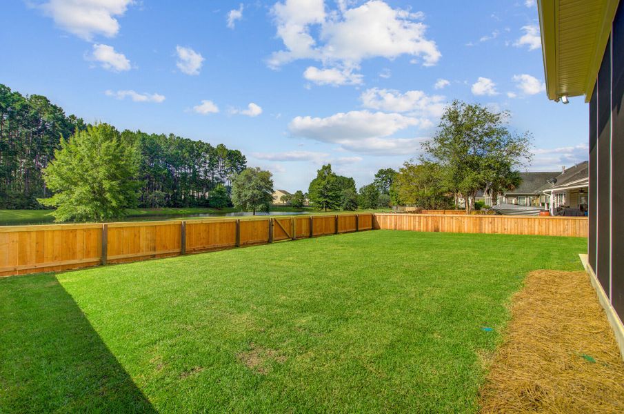 Exterior details and patio area of a home in , Summerville (Image 22).