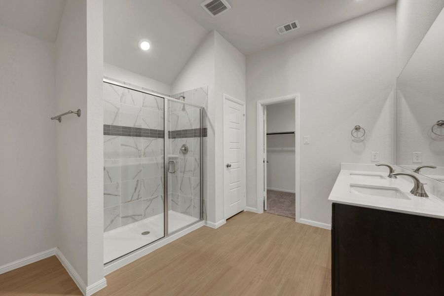 Owners Bathroom Owners Bathroom