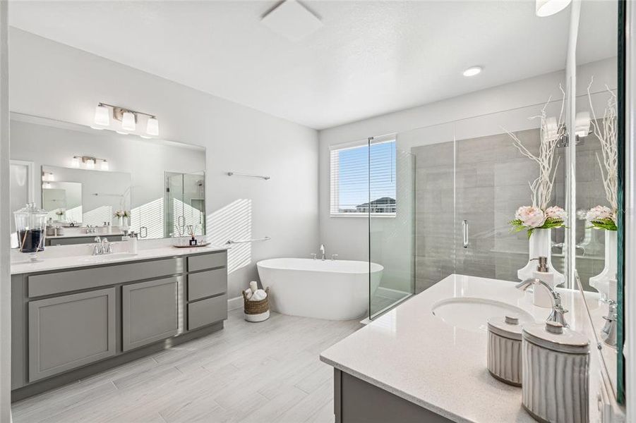 Furnished interior view inside a new home in Bay Lake Farms, St. Cloud (Image 16).