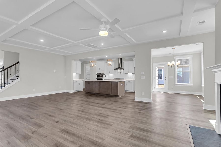 Spacious, unfurnished interior of a new home in , Summerville (Image 34).