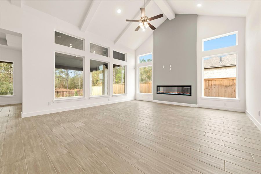 Representative image. Features, specifications, selections and colors may vary.