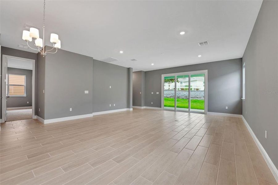 Spacious, unfurnished interior of a new home in Green Key Village, Lady Lake (Image 32). Spacious, unfurnished interior of a new home in Green Key Village, Lady Lake (Image 32).