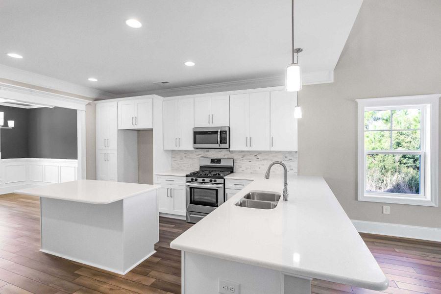 Representative furnished interior of a home built from the Rivermist by Caviness & Cates Communities in Maggie Way, Wendell (Image 203).