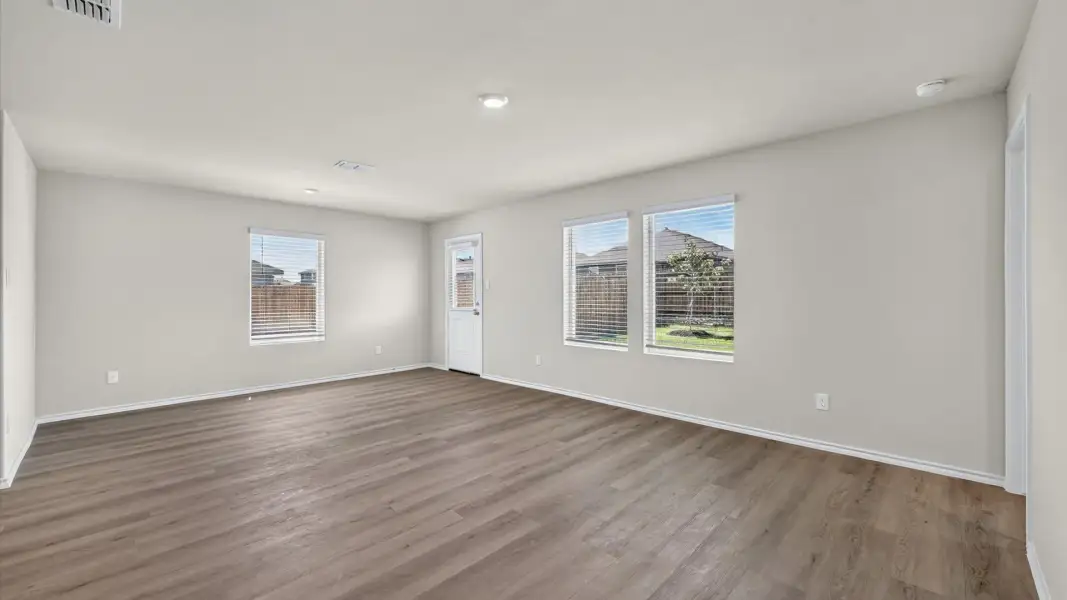 Representative unfurnished interior of a home built from the Anderson by D.R. Horton in Somerset, Hillsboro (Image 11).