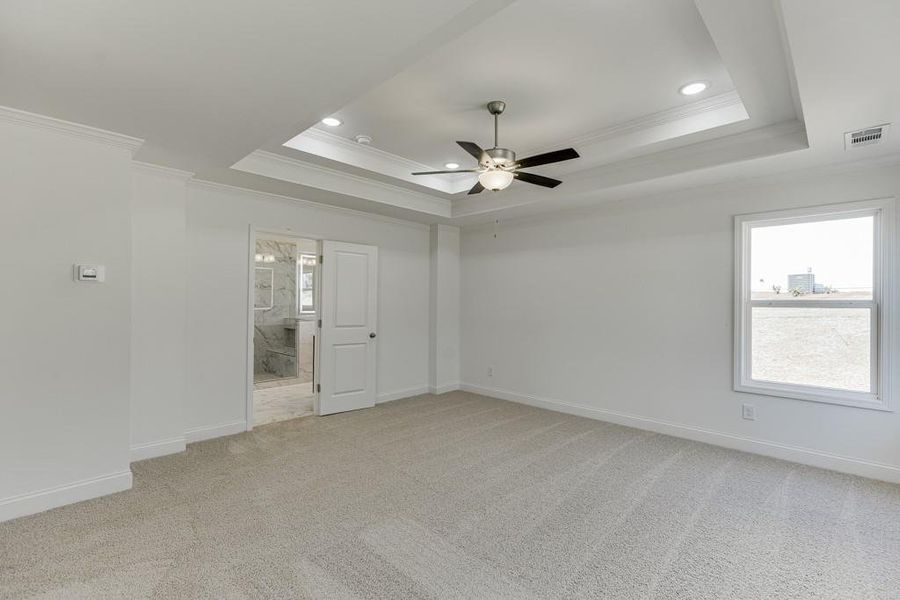 Spacious, unfurnished interior of a new home in , Commerce (Image 32).