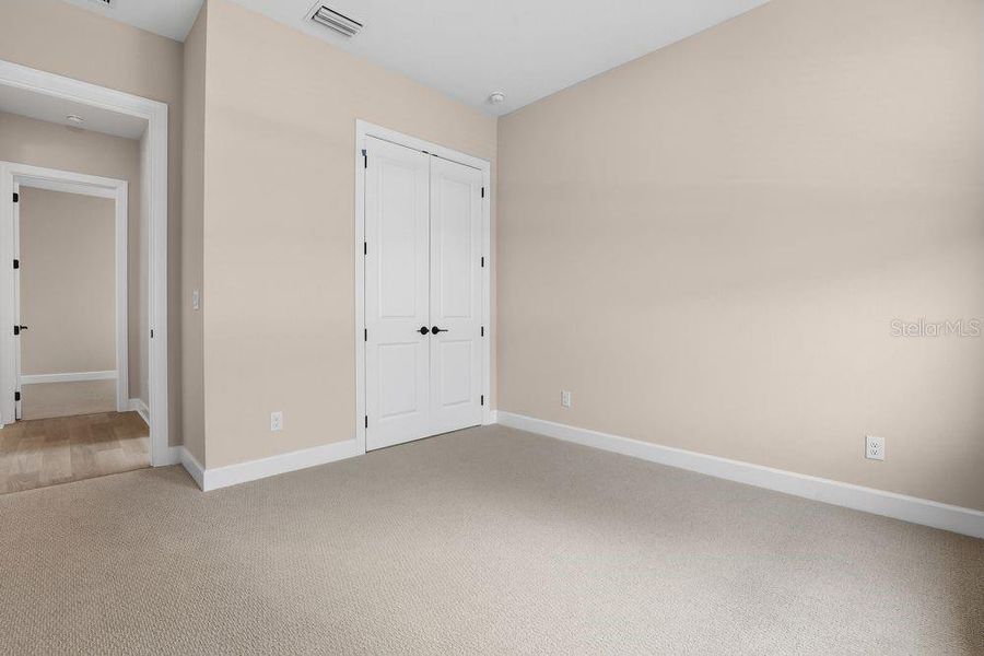 Spacious, unfurnished interior of a new home in Esplanade at Starling, Punta Gorda (Image 10). Spacious, unfurnished interior of a new home in Esplanade at Starling, Punta Gorda (Image 10).