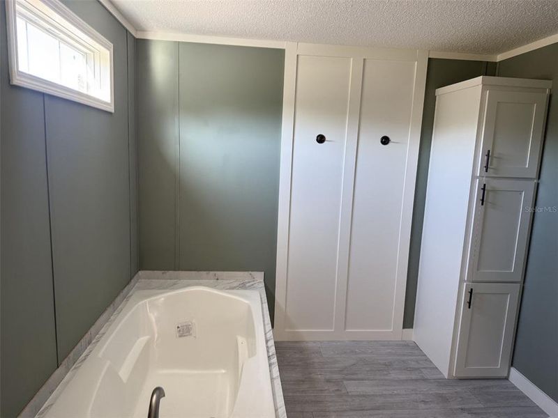 Image 16 of a home in .