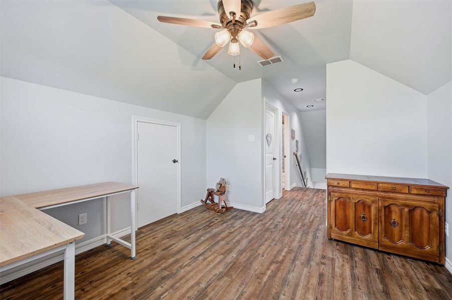 Furnished interior view inside a new home in , Sherman (Image 19).