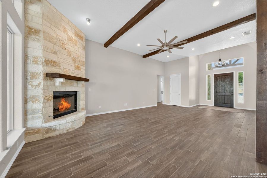 Image 33 of a home in . Image 33 of a home in .