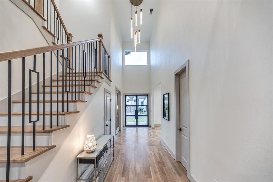 Spacious, unfurnished interior of a new home in , Dallas (Image 18). Spacious, unfurnished interior of a new home in , Dallas (Image 18).