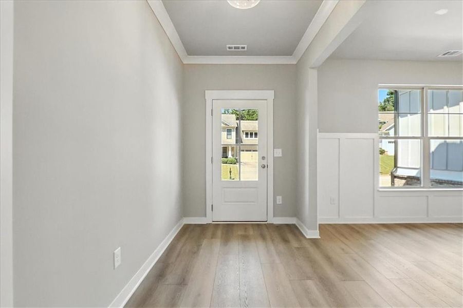 Spacious, unfurnished interior of a new home in Traditions of Braselton, Jefferson (Image 23).